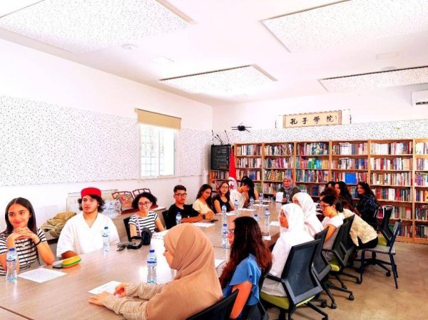 配资的好处 突尼斯首批“汉语桥”夏令营启程